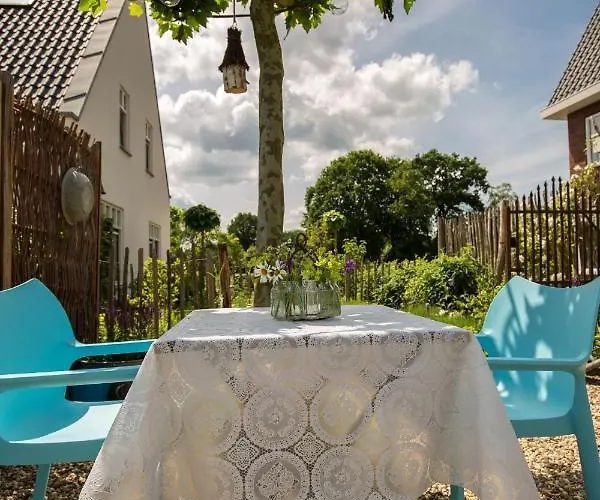 Landelijk Logeren Bij De Witte Kip